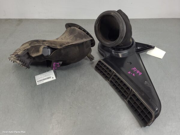 2020 VOLKSWAGEN CRAFTER Air Cleaner Duct/Hos