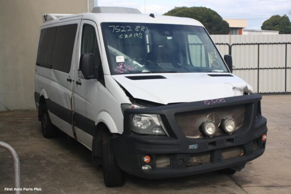 2015 MERCEDES SPRINTER Door/Boot/Gate Lock