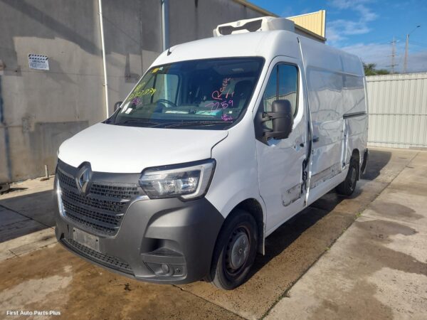 2021 RENAULT MASTER REVERSE_CAMERA