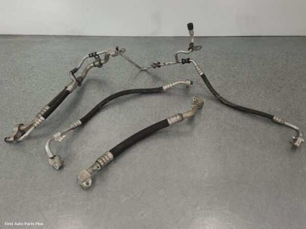 2016 MERCEDES VITO A/C Hoses
