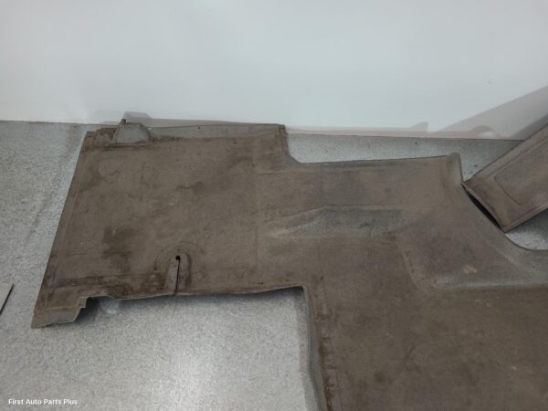 2014 MERCEDES SPRINTER Carpet