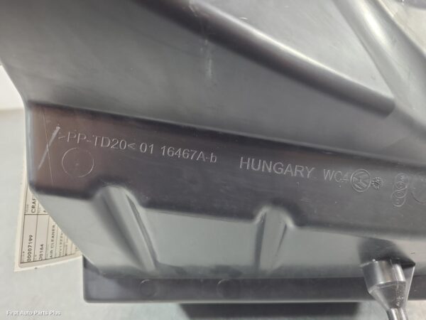 2020 VOLKSWAGEN CRAFTER Air Cleaner/Box
