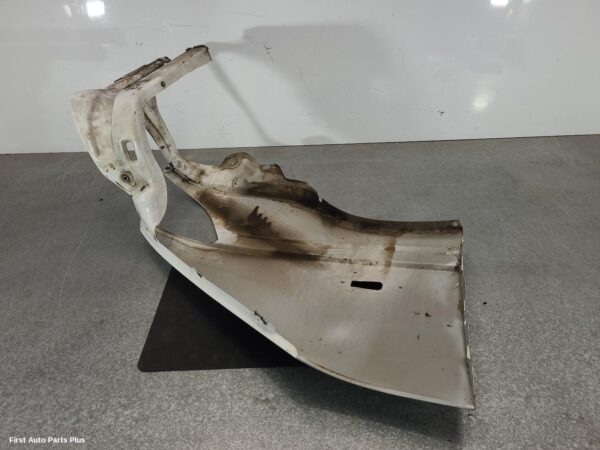 2004 MERCEDES SPRINTER Left Guard