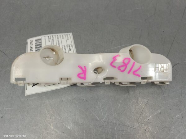 2021 NISSAN NAVARA F/Bar Reinforc/Brack