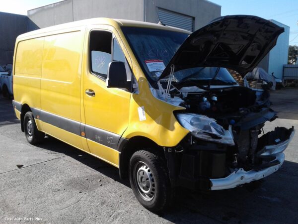 2018 MERCEDES SPRINTER Seatbelt/Stalk
