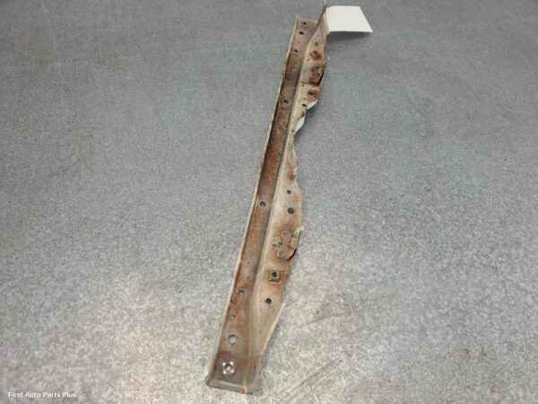 2006 TOYOTA HILUX Radiator Support