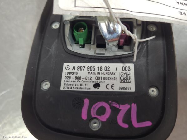 2019 MERCEDES SPRINTER Antenna