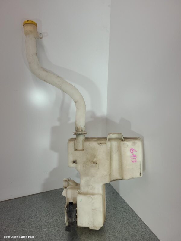 2017 RENAULT TRAFIC Washer Bottle