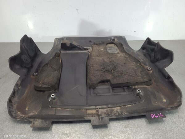 2021 VOLKSWAGEN TRANSPORTER Sump Guard