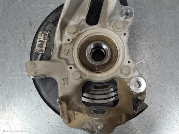 2023 FORD F SERIES Right Front Hub Assembly