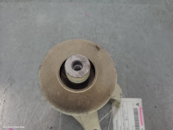 2012 VOLKSWAGEN TRANSPORTER Mount