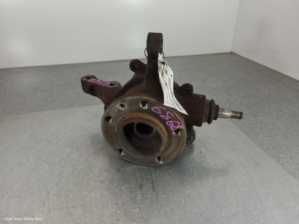 2013 RENAULT MASTER Left Front Hub Assembly