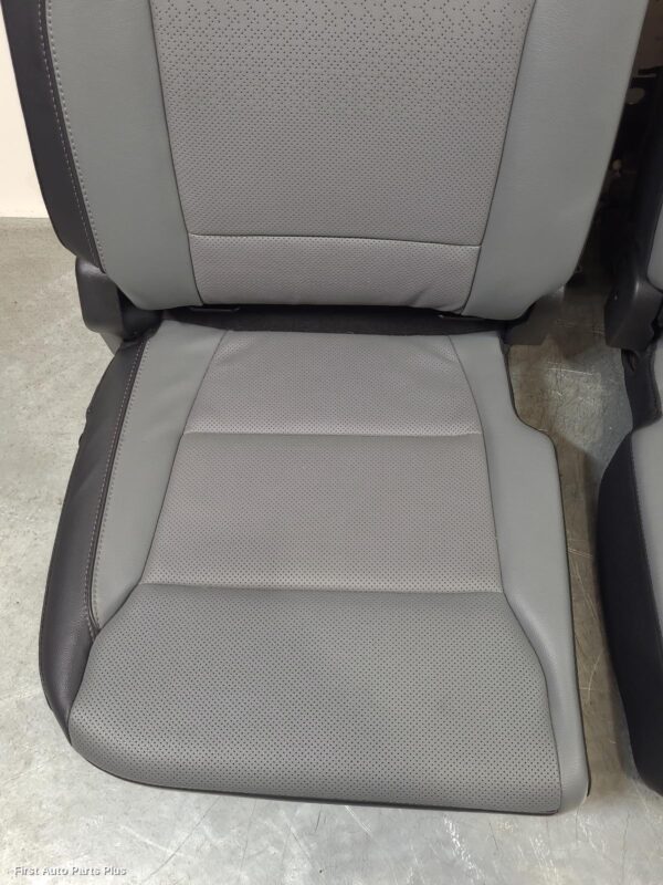2023 FORD F SERIES 2nd Seat (Rear Seat)
