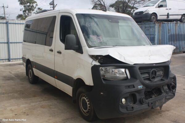 2020 MERCEDES SPRINTER Injection Rail