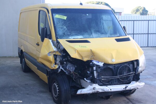 2016 MERCEDES SPRINTER Sump Guard