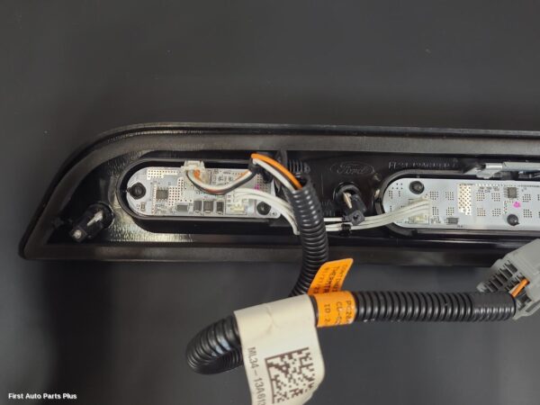 2023 FORD F SERIES High Level Stoplight