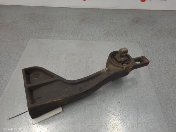 2007 MERCEDES VITO Mount