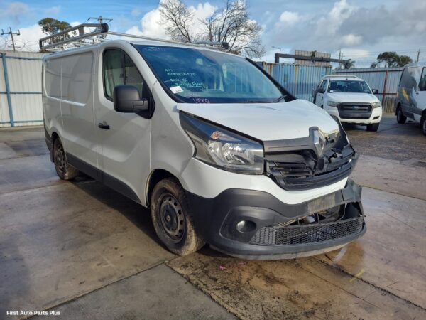 2015 RENAULT TRAFIC A/C Condenser