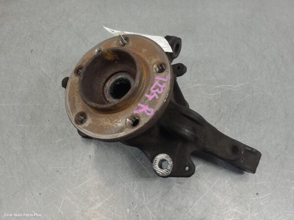 2016 RENAULT MASTER Right Front Hub Assembly