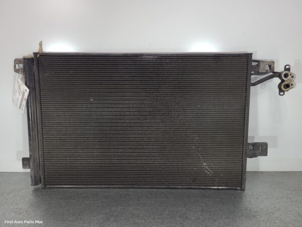 2011 VOLKSWAGEN TRANSPORTER A/C Condenser