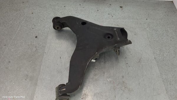 2014 MITSUBISHI TRITON Right Front Lower Control Arm