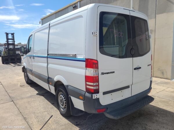 2009 MERCEDES SPRINTER Intercooler