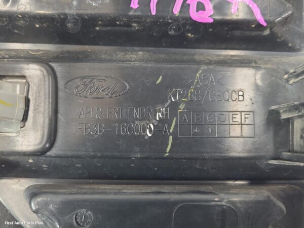 2016 FORD RANGER Right Guard