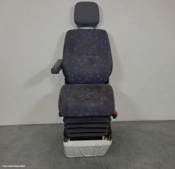 2005 MERCEDES SPRINTER Front Seat