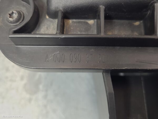 2020 MERCEDES SPRINTER Air Cleaner/Box