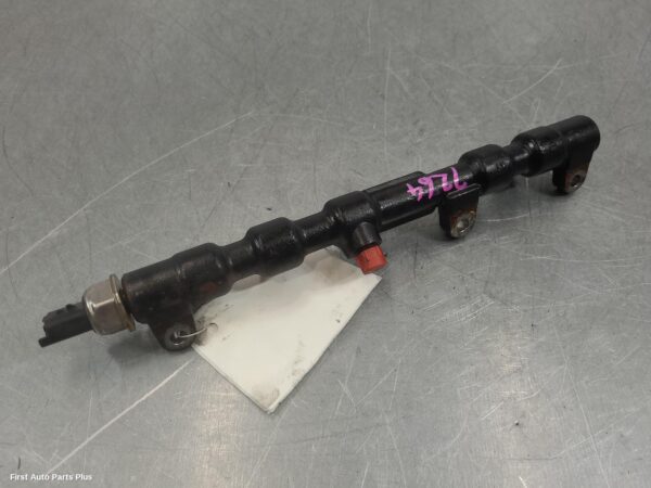 2004 FORD TRANSIT Injection Rail