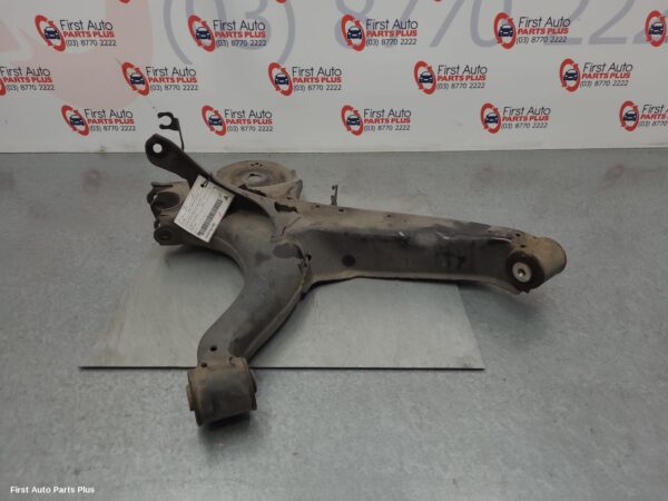 2016 MERCEDES VITO Right Rear Trailing Arm