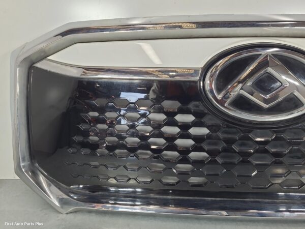 2023 LDV DELIVER 9 Grille
