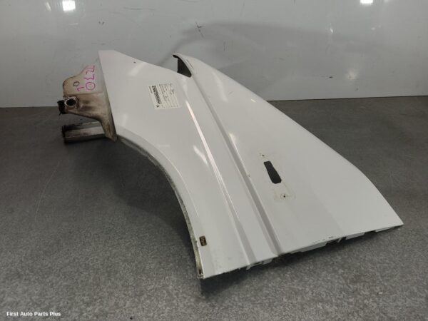 2004 MERCEDES SPRINTER Left Guard