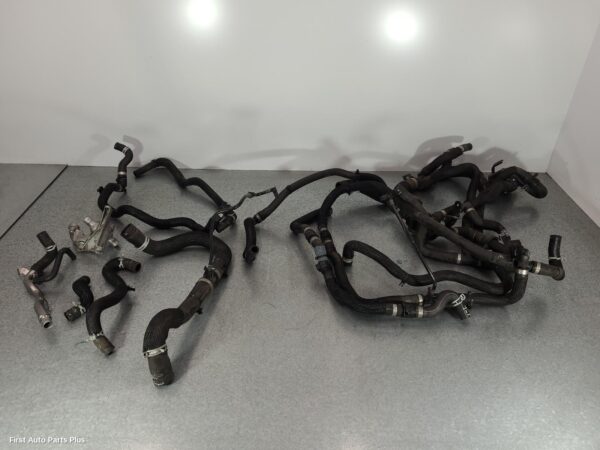 2021 RENAULT TRAFIC Water Pipes/Outlets