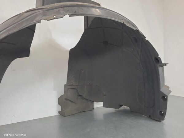 2020 VOLKSWAGEN CRAFTER Right Guard Liner