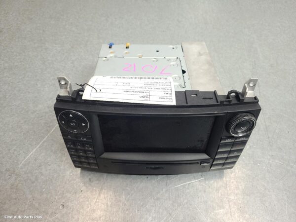 2014 MERCEDES VIANO Radio/Cd/Dvd/Sat/Tv