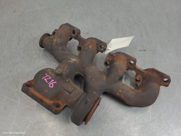 2004 FORD TRANSIT Manifold