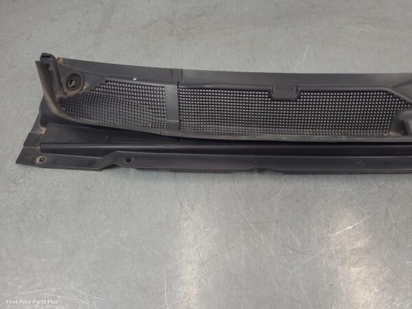 2022 RAM 1500 Plenum Chamber