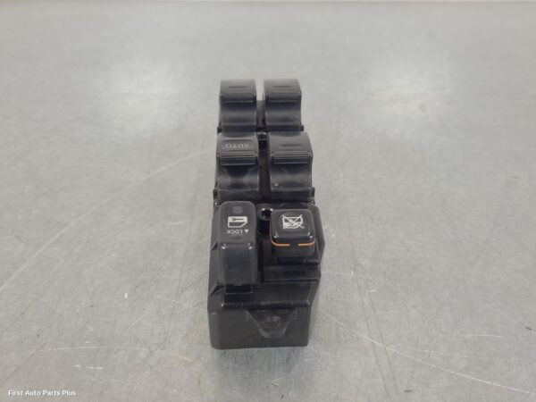 2012 TOYOTA HILUX Pwr Dr Wind Switch