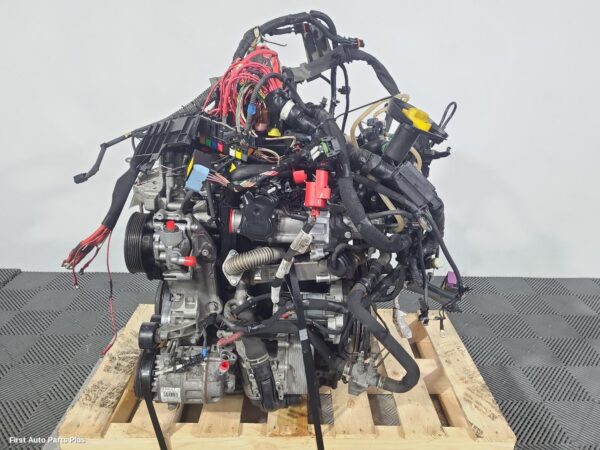 2016 RENAULT MASTER Engine
