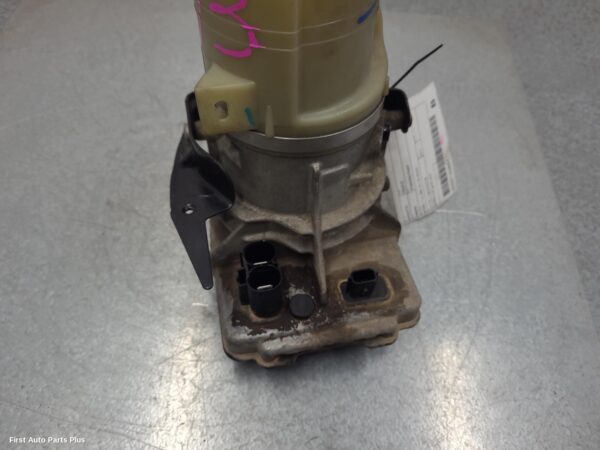 2017 RENAULT TRAFIC Steering Pump