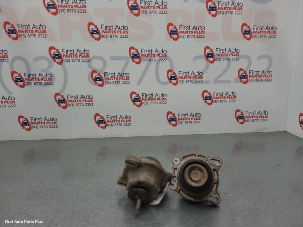 2015 FORD TRANSIT Mount