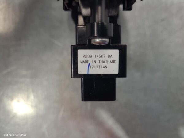2017 FORD EVEREST Pwr Dr Wind Switch