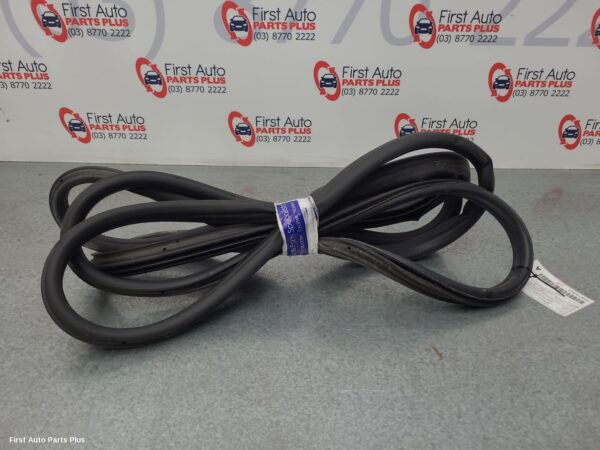 2021 MERCEDES SPRINTER Door/Tailgate Seal