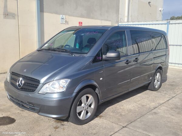2012 MERCEDES VITO Starter