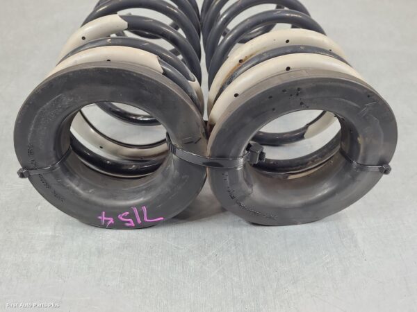 2016 NISSAN NAVARA Rear Coil Spring