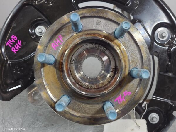 2023 FORD F SERIES Right Front Hub Assembly
