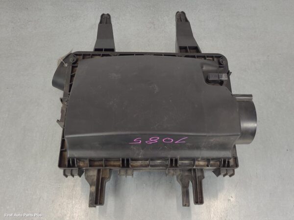 2020 MERCEDES SPRINTER Air Cleaner/Box