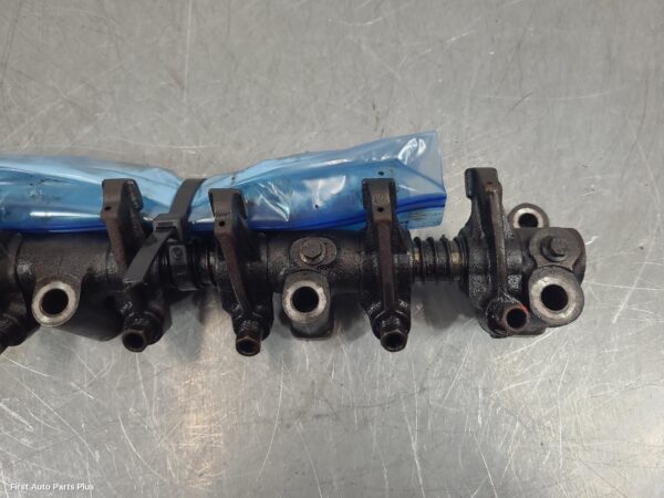 1998 FORD TRANSIT Rocker Assy/Cover