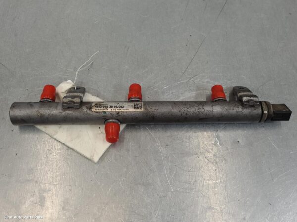 2020 MERCEDES SPRINTER Injection Rail